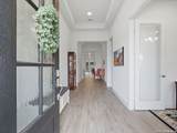 1833 Luna St - Photo 4