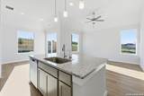 114 Scott Square - Photo 11