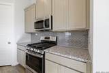 114 Scott Square - Photo 12
