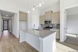 114 Scott Square - Photo 9