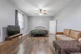 2608 Leal St - Photo 15