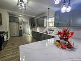 624 Austin St - Photo 11