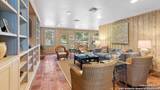 2323 Terminal Loop - Photo 10