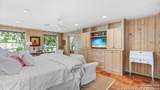2323 Terminal Loop - Photo 11