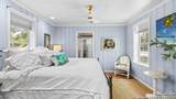 2323 Terminal Loop - Photo 17