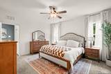 4909 Hallies Gdn - Photo 14