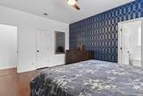 1235 Ganton - Photo 19