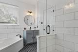 1235 Ganton - Photo 22