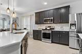 1235 Ganton - Photo 9