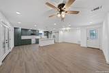 129 Willow Way - Photo 3