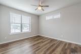 711 Frio - Photo 15