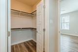 711 Frio - Photo 20