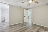 1360 Essex St - Photo 5