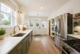 640 Mission - Photo 23