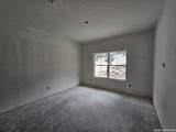 664 Luehlfing Dr - Photo 14