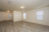 2722 Majestic - Photo 5