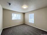 8211 Creekline Dr - Photo 22