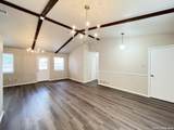 8211 Creekline Dr - Photo 7