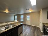 2906 Lavender Mdw - Photo 18
