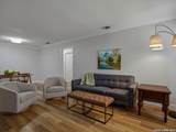 2611 Eisenhauer Road - Photo 6