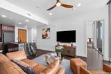 610 Market - Photo 2