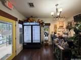 415 Goodwin St - Photo 2