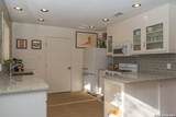 810 Oakwood - Photo 12