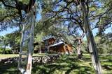 810 Oakwood - Photo 3