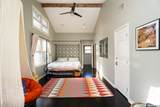 810 Oakwood - Photo 32