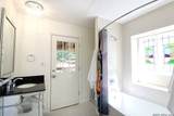 810 Oakwood - Photo 39
