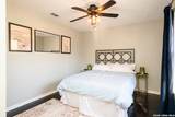 810 Oakwood - Photo 41