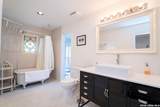 810 Oakwood - Photo 43