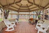 255 Rampart - Photo 15