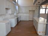 122 Downing - Photo 10