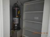 122 Downing - Photo 14
