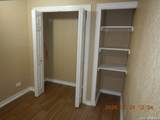 122 Downing - Photo 18
