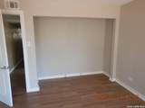 122 Downing - Photo 22