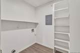402 Tedder - Photo 12