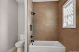 517 Hollywood - Photo 21