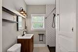 517 Hollywood - Photo 25