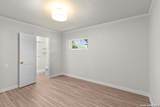 404 Oak Park Dr - Photo 17