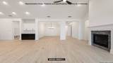 115 Alonzo - Photo 3