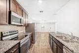 528 New Braunfels - Photo 4