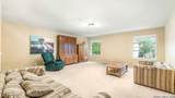 208 Rock Springs Dr - Photo 10