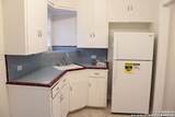 2825 Woodlawn Ave - Photo 12