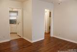 2825 Woodlawn Ave - Photo 4