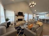968 Marlys Ave - Photo 9