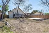 635 El Monte Blvd - Photo 12