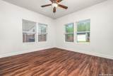 115 Saint Charles - Photo 15