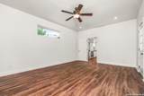 115 Saint Charles - Photo 17